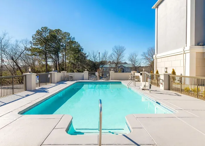 Holiday Inn Express Atlanta West - Theme Park Area By Ihg